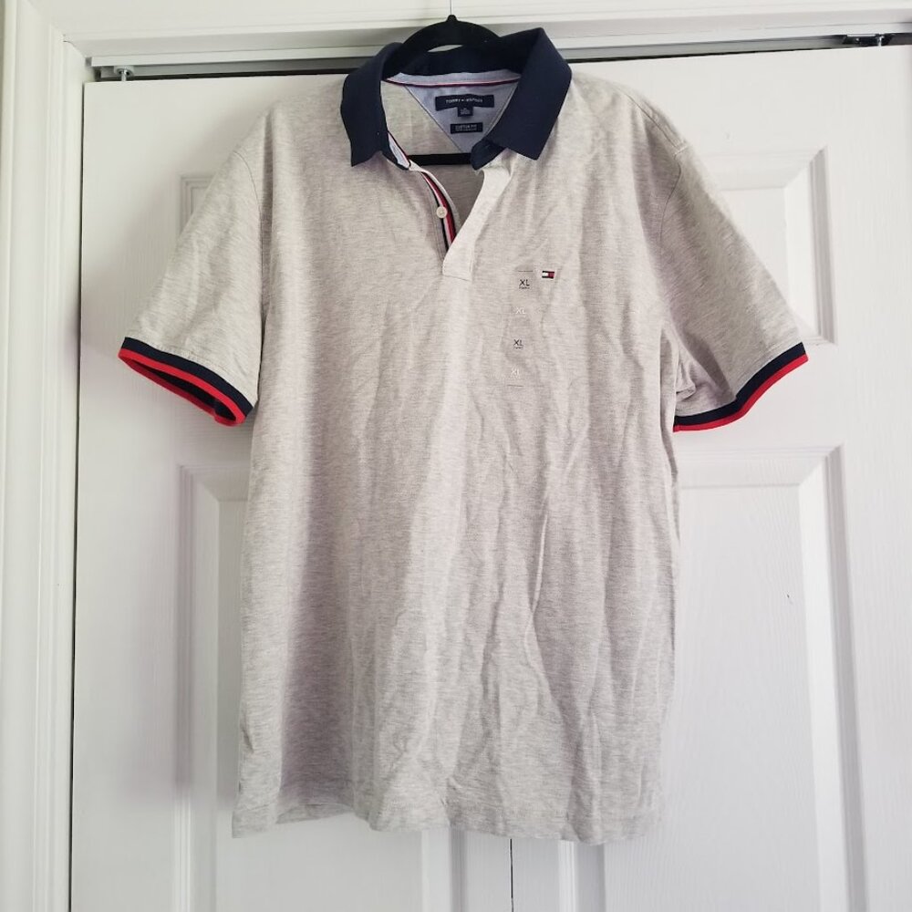 Tommy Hilfiger Men's Polo Shirt X-Large Gray Navy Red Stripe New Custom Fit